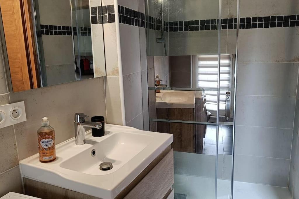 Detente - Appartement Et Poutres Apparentes Beziers Luaran gambar